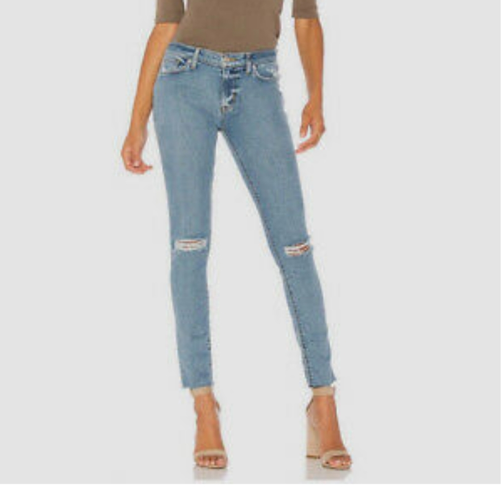 HUDSON Midrise Distressed Skinny Jeans!